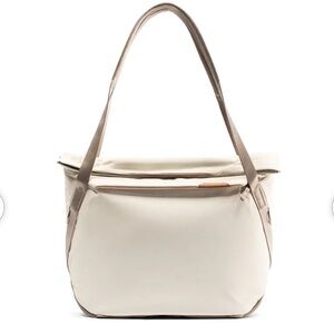 Peak Design Everyday Tote